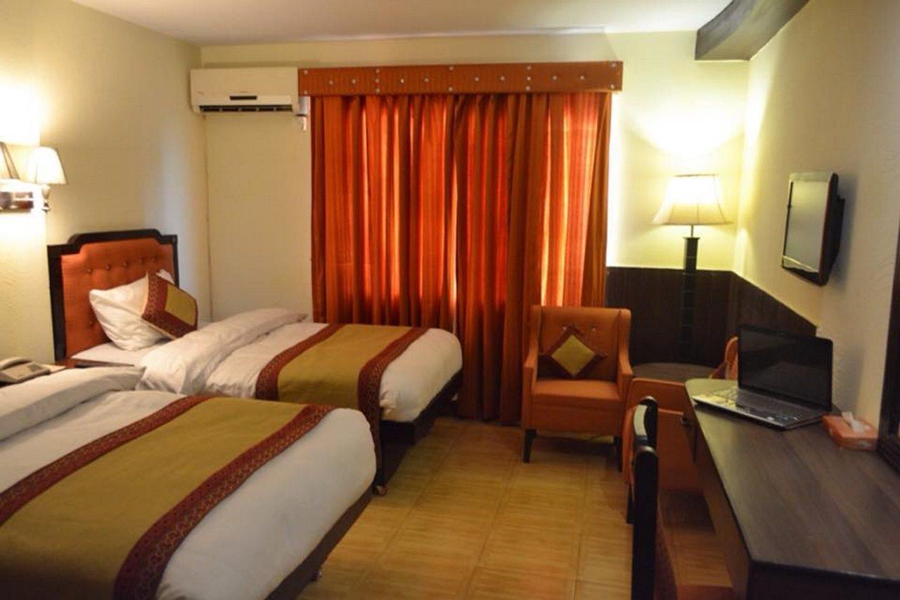 לאהור Amer Hotel מראה חיצוני תמונה